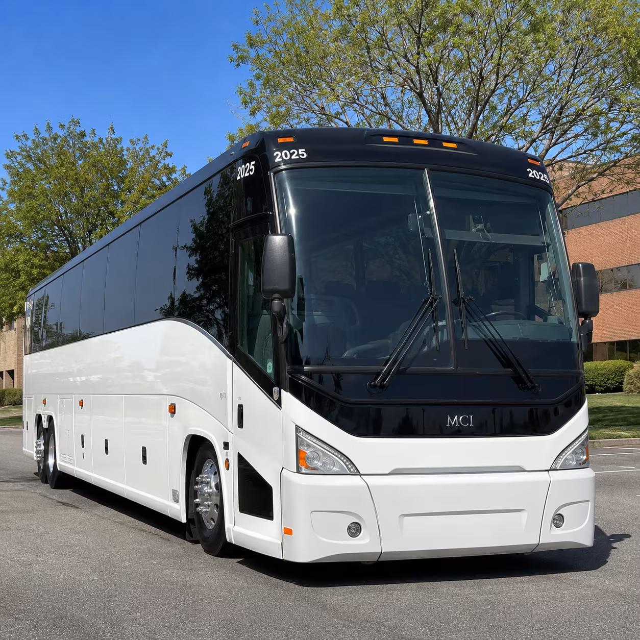 camarillo charter bus rental fleet